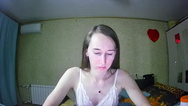 Snapshot of --Model--2 chatting on 11, 12, 2024 --Model--2 online show from 11, 12, 2024