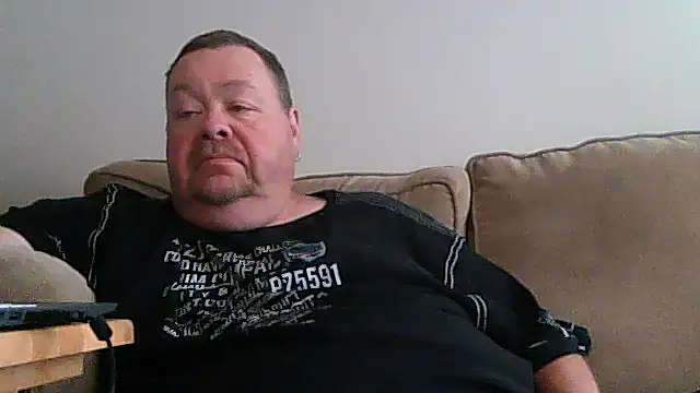 Snapshot of hitman_35 chatting on 19, 7, 2026 hitman 35 online show from 19, 7, 2026