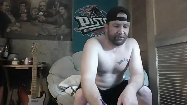 Snapshot of Edward_LongCock chatting on 11, 7, 2026 Edward LongCock online show from 11, 7, 2026