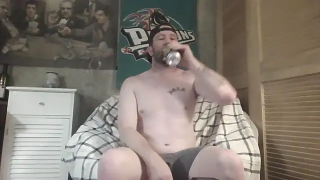 Snapshot of Edward_LongCock chatting on 14, 7, 2026 Edward LongCock online show from 14, 7, 2026