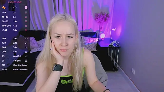 Bunny  of love online show from 24, 1, 2025