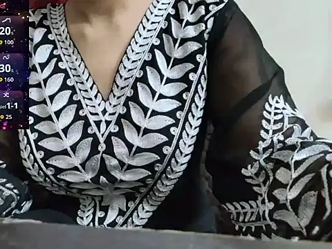 Reika 01 online show from 16, 3, 2026