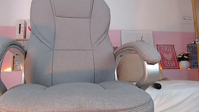 violeta leon online show from 6, 2, 2025