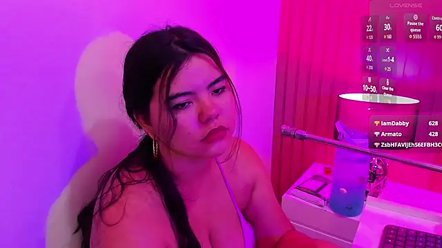 Snapshot of klhoe_boobs chatting on 19, 2, 2026 klhoe boobs online show from 19, 2, 2026