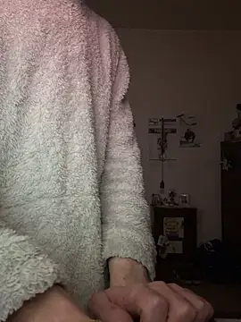 Snapshot of Miky_21 chatting on 28, 2, 2025 Miky 21 online show from 28, 2, 2025