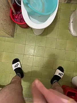 Snapshot of Miky_21 chatting on 10, 9, 2025 Miky 21 online show from 10, 9, 2025