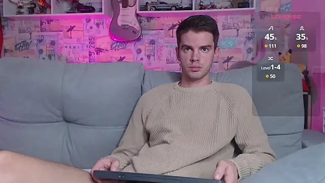 Snapshot of Mike_Burn chatting on 6, 12, 2024 Mike Burn online show from 6, 12, 2024