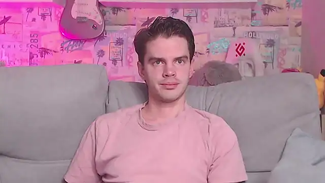 Snapshot of Mike_Burn chatting on 15, 2, 2025 Mike Burn online show from 15, 2, 2025