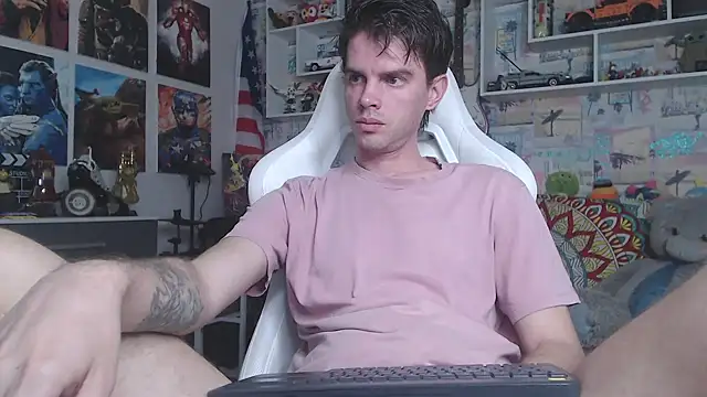 Snapshot of Mike_Burn chatting on 11, 3, 2025 Mike Burn online show from 11, 3, 2025