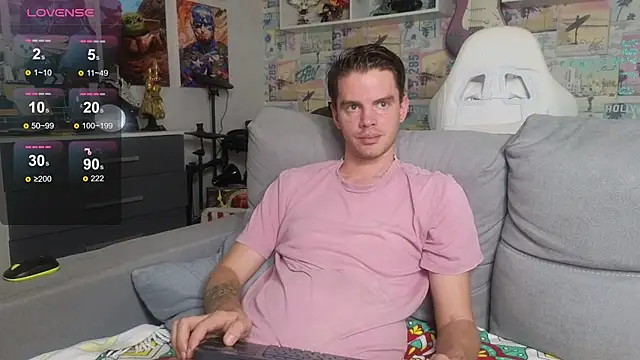 Snapshot of Mike_Burn chatting on 17, 11, 2025 Mike Burn online show from 17, 11, 2025