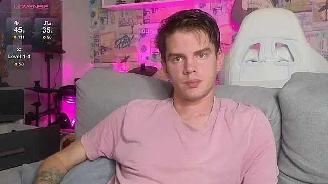 Snapshot of Mike_Burn chatting on 24, 11, 2025 Mike Burn online show from 24, 11, 2025