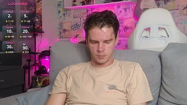 Snapshot of Mike_Burn chatting on 25, 11, 2025 Mike Burn online show from 25, 11, 2025