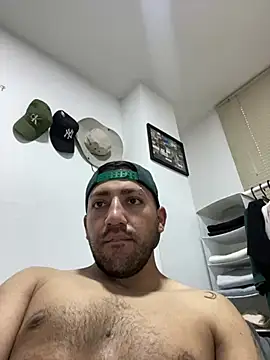 JuanZapata33 online show from 21, 1, 2025