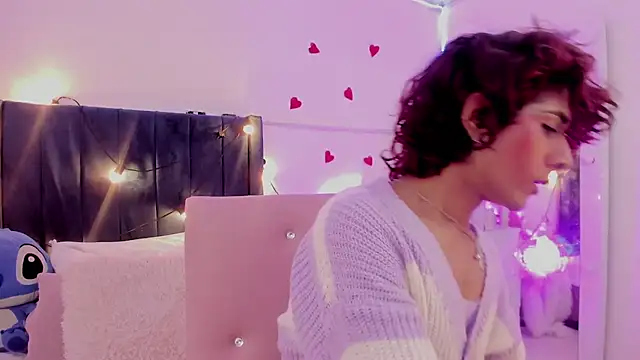 Snapshot of CamiloDoumit chatting on 23, 2, 2025 CamiloDoumit online show from 23, 2, 2025