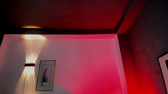 Travistanner 28 online show from 14, 12, 2025