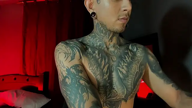 Travistanner 28 online show from 25, 3, 2026