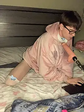 Snapshot of YourFavTwinkie chatting on 16, 12, 2024 YourFavTwinkie online show from 16, 12, 2024