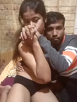 Snapshot of Indian_Couple3 chatting on 2, 12, 2024 Indian Couple3 online show from 2, 12, 2024