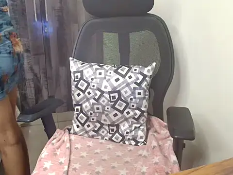 CUTE princess 143 online show from 25, 9, 2025