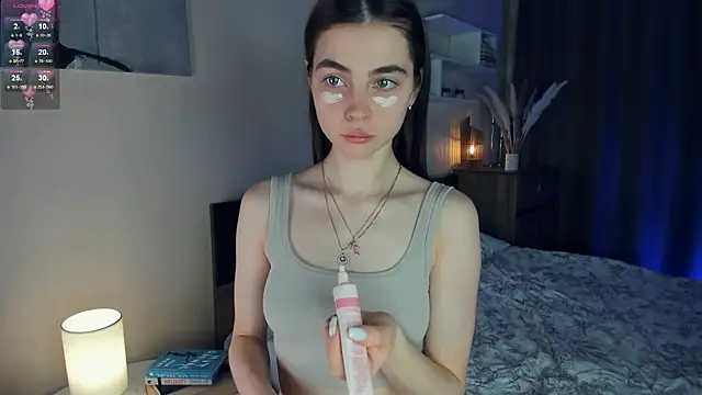 MaryJacksoon online show from 21, 2, 2025