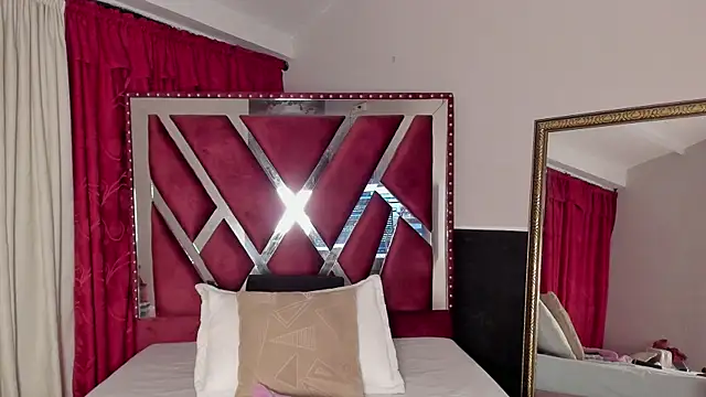 MicaelaHot  online show from 2, 11, 2025