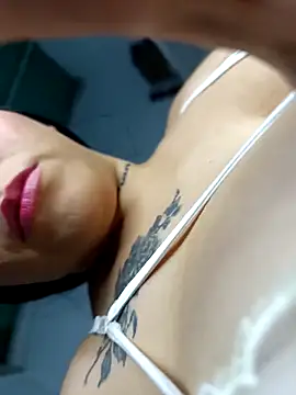 BigTits Kitty online show from 5, 12, 2025