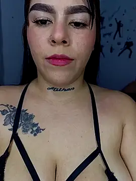 BigTits Kitty online show from 5, 4, 2026