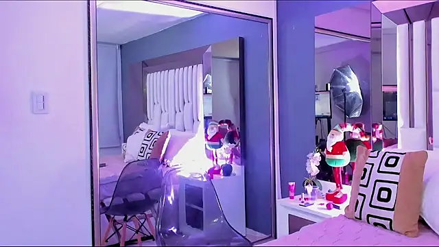 Kitty Eliffe online show from 21, 12, 2024