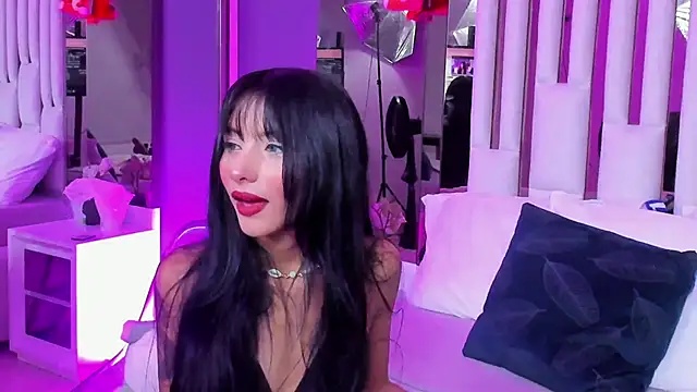 Kitty Eliffe online show from 11, 2, 2025