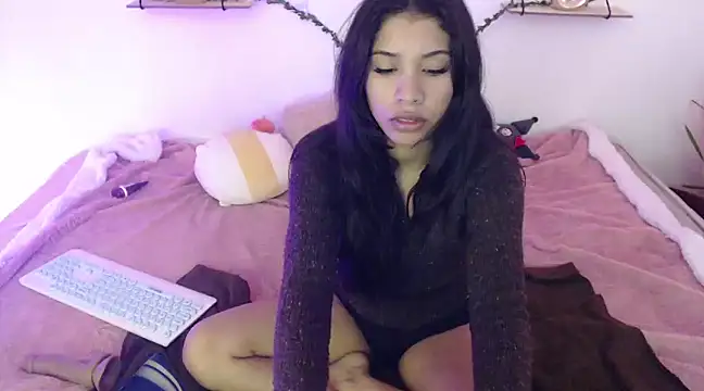 Snapshot of AmberJeong chatting on 24, 12, 2024 AmberJeong online show from 24, 12, 2024