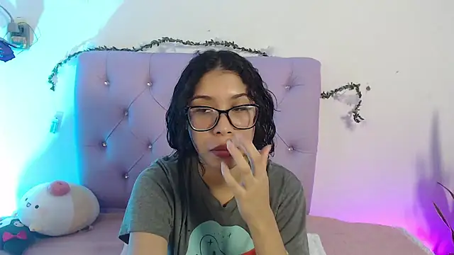 Snapshot of AmberJeong chatting on 17, 1, 2025 AmberJeong online show from 17, 1, 2025