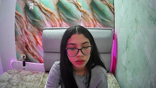 Snapshot of AmberJeong chatting on 29, 1, 2025 AmberJeong online show from 29, 1, 2025