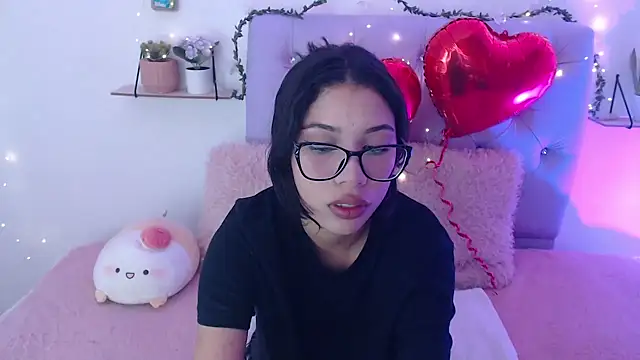 Snapshot of AmberJeong chatting on 6, 2, 2025 AmberJeong online show from 6, 2, 2025