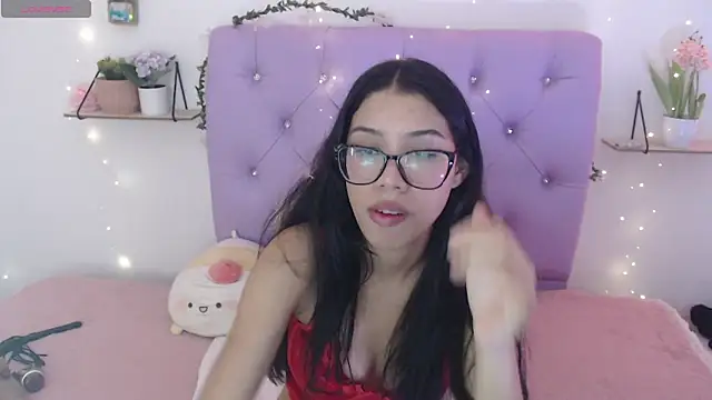 Snapshot of AmberJeong chatting on 17, 2, 2025 AmberJeong online show from 17, 2, 2025