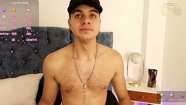 Snapshot of Amadeo_Wild chatting on 8, 12, 2024 Amadeo Wild online show from 8, 12, 2024