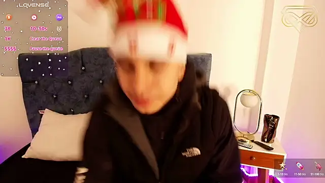 Snapshot of Amadeo_Wild chatting on 13, 12, 2024 Amadeo Wild online show from 13, 12, 2024