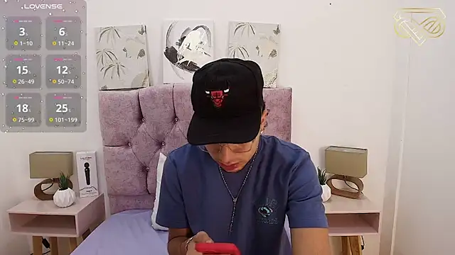 Snapshot of Amadeo_Wild chatting on 19, 1, 2025 Amadeo Wild online show from 19, 1, 2025