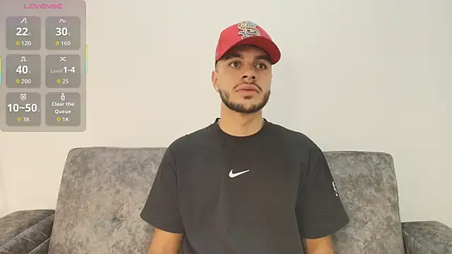 Snapshot of Amadeo_Wild chatting on 4, 10, 2025 Amadeo Wild online show from 4, 10, 2025