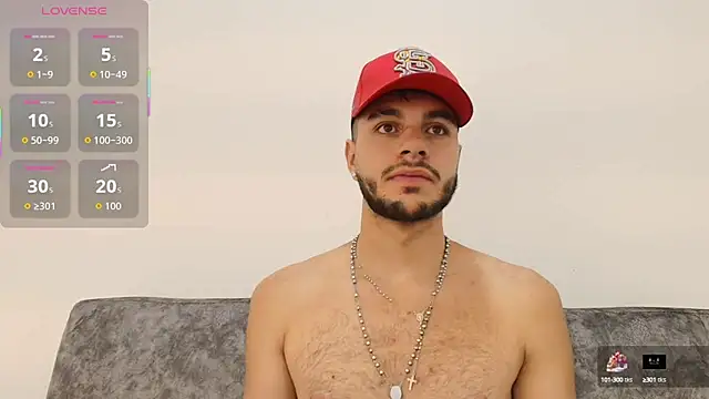 Snapshot of Amadeo_Wild chatting on 7, 10, 2025 Amadeo Wild online show from 7, 10, 2025