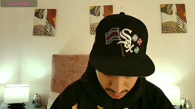 Amadeo Wild online show from 25, 3, 2026