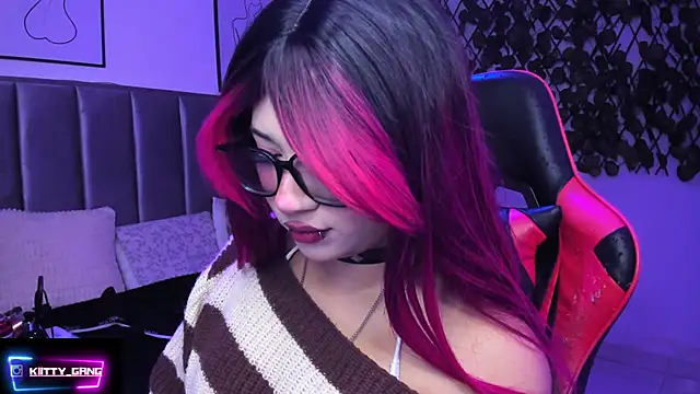 Kitty Gang online show from 17, 2, 2026