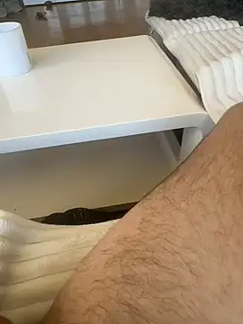 lxrxdxn online show from 8, 4, 2026