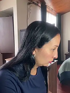 Snapshot of yaralyminjo2 chatting on 24, 1, 2025 yaralyminjo2 online show from 24, 1, 2025