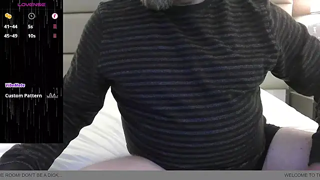 Snapshot of BondBroken chatting on 22, 3, 2026 BondBroken online show from 22, 3, 2026