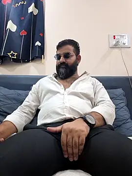 Fun Guuy online show from 5, 4, 2026