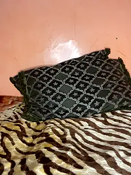 Lalou online show from 17, 11, 2025