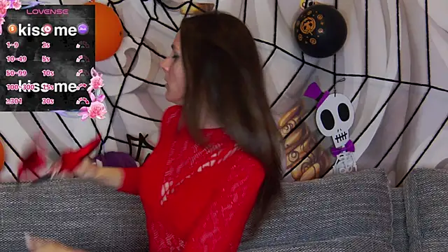 hailey peach online show from 31, 10, 2025