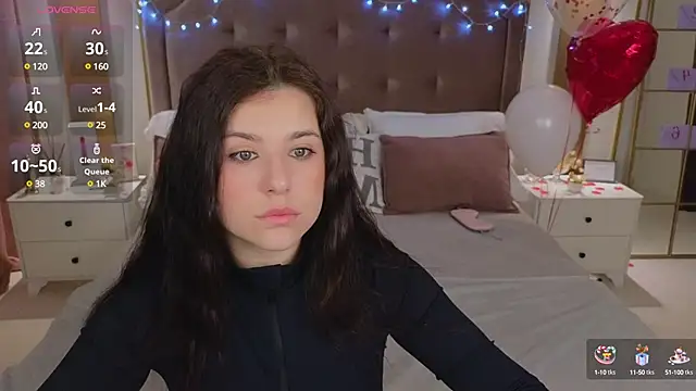 Jenna Adams  online show from 17, 2, 2025