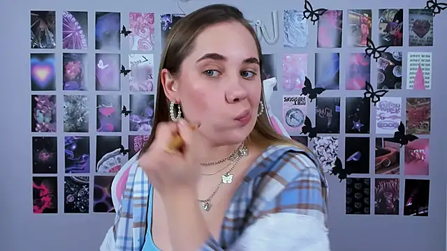 MiaMilas online show from 20, 2, 2025