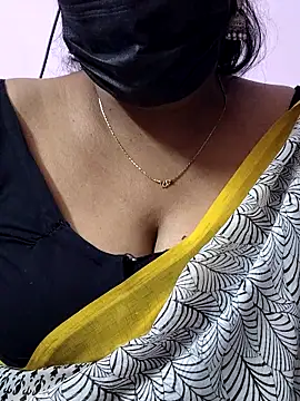 Snapshot of mallu-sumi chatting on 31, 1, 2026 mallu-sumi online show from 31, 1, 2026